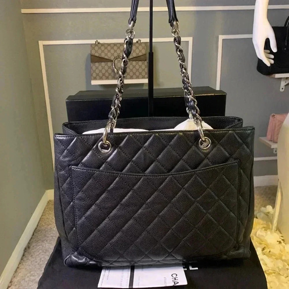 CHANEL Authentic Caviar GST 13" Grand Shopping Tote Bag w/Silver Hardware - Picture 6 of 16